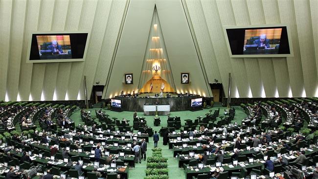 Iran lawmakers to study anti-US bill