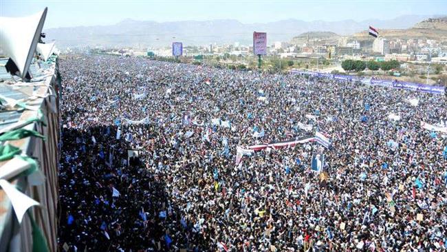 Yemenis hold large rallies in Sana’a against deadly Saudi air raid