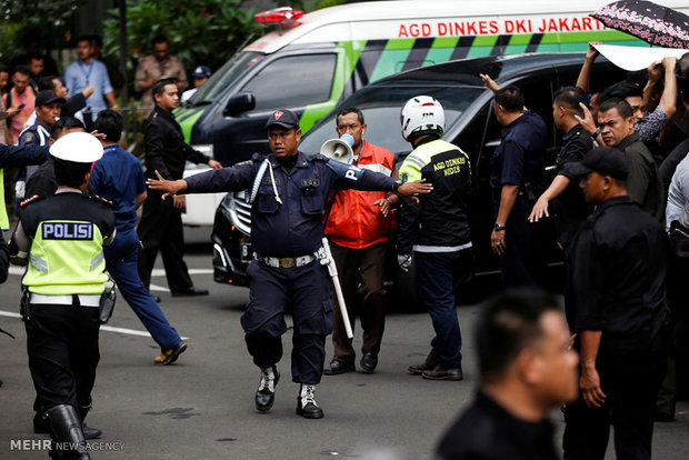 Indonesia stock exchange floor collapses