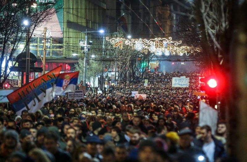 Serbian protesters maintain pressure on president in Belgrade
