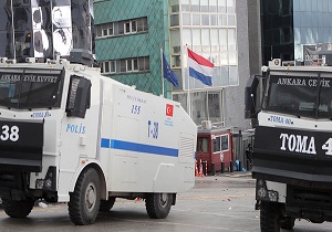 Netherlands officially withdraws ambassador to Turkey over referendum row