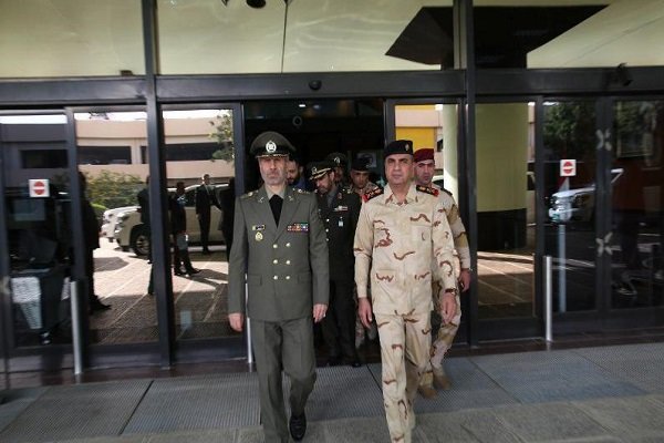 Iran’s defense min. lands in Baghdad for 2-day visit