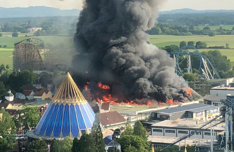 Seven injured in massive blaze at German theme park
