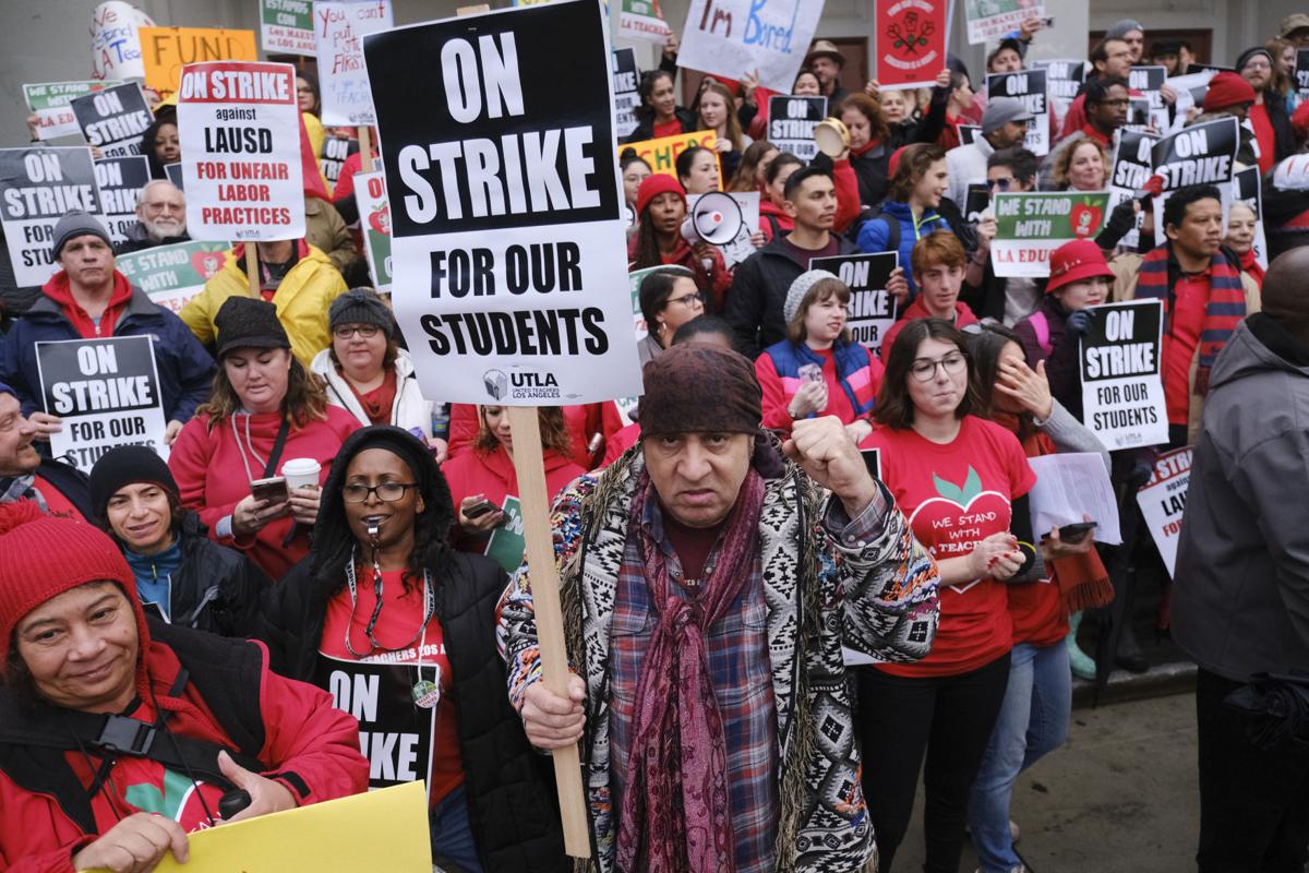 Tens of thousands of Los Angeles teachers strike for 5th day