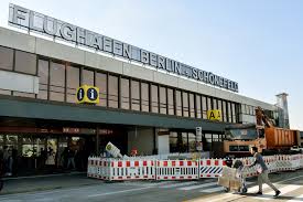 Union calls strike by security staff at Berlin airports