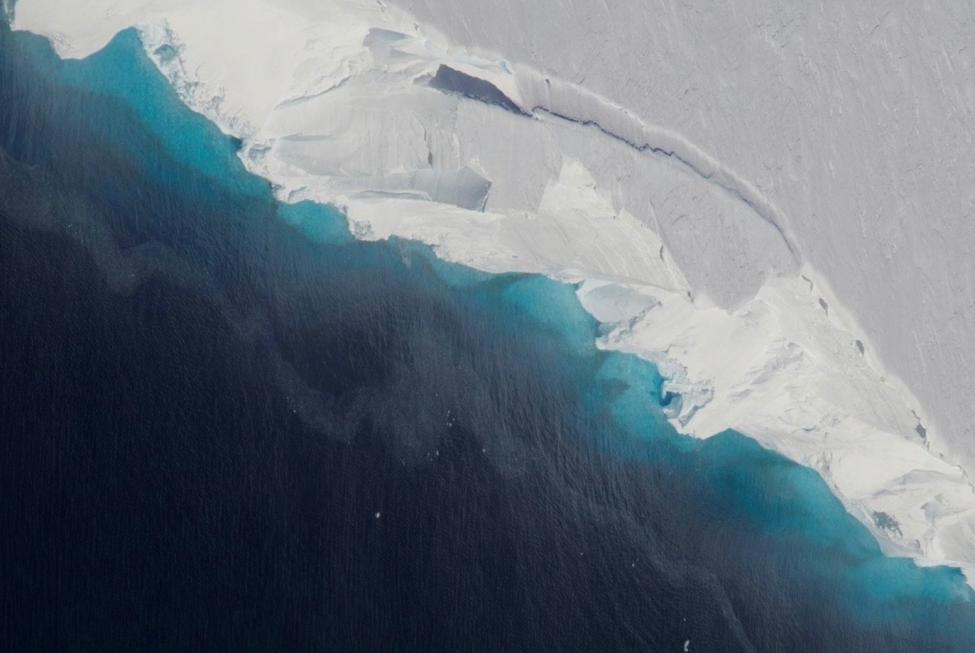 Melting Antarctic glacier could increase global sea levels 8 feet