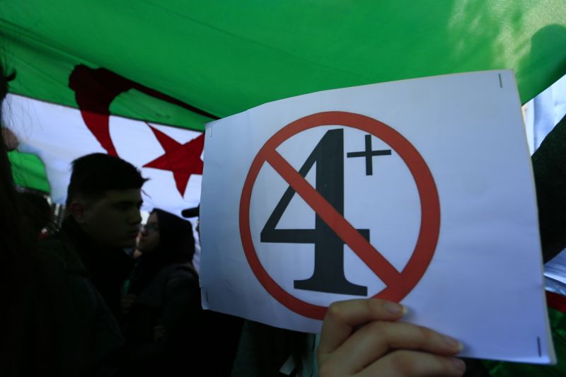 Algeria: Opposition meets, teachers protest, tension simmers