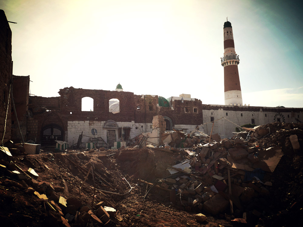Over 1000 Mosques Destroyed in Saudi-Led War on Yemen