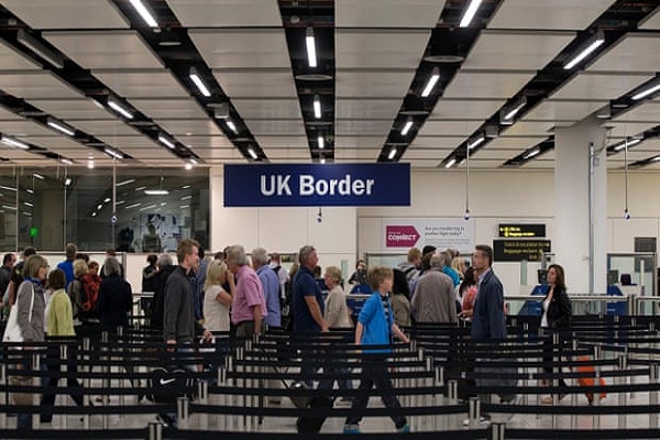 Detention of Mu slims at UK ports, airports 'structural Islamophobia'