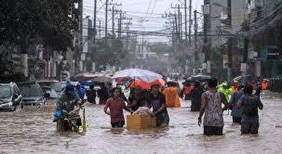 26 dead, 14 missing after Typhoon Vamco hits Philippines