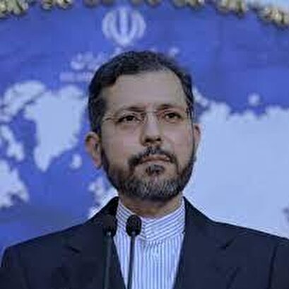 Khatibzadeh met with the president and members of the Academy of Arts