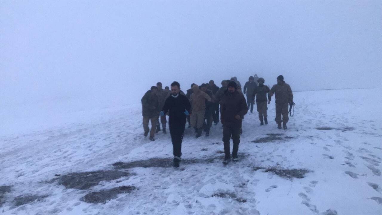 9 killed, 4 injured as military helicopter crashes in Turkey