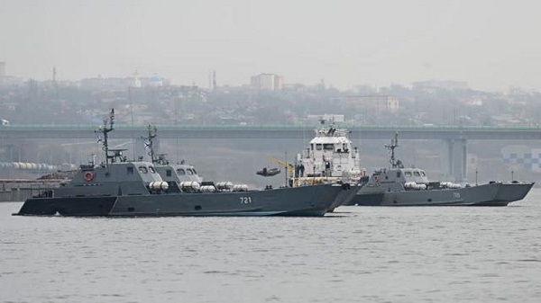Russia beefs up warship presence in Black Sea amid tensions with Ukraine