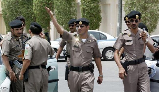 Mecca: A man Detained for Approaching Imam