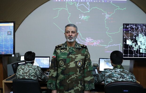Army Commander: Iranian Army to Vigorously Respond to Any Threats
