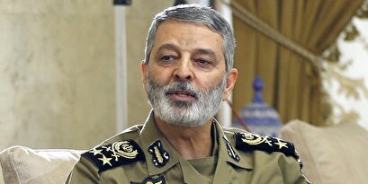 Commander-in-Chief of the Islamic Republic of Iran Army: Today, authority, gentlemanship and honor are owed to the blood of the martyrs