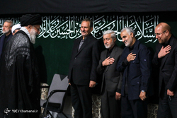 مراسم عزاداری شب تاسوعای حسینی با حضور رهبر معظم انقلاب