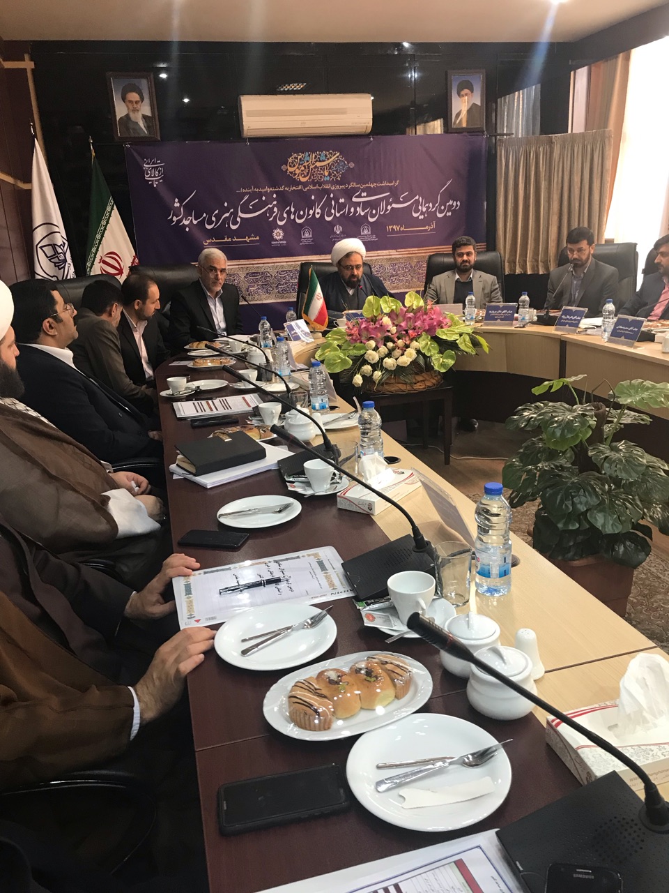 خودسازی برای مسئولان فرهنگی مساجد کشور از الزامات است/ همین که پای جوانان را به مساجد باز کنیم کار فرهنگی کرده ایم خودسازی برای مسئولان فرهنگی مساجد کشور از الزامات است/ همین که پای جوانان را به مساجد باز کنیم کار فرهنگی کرده ایم