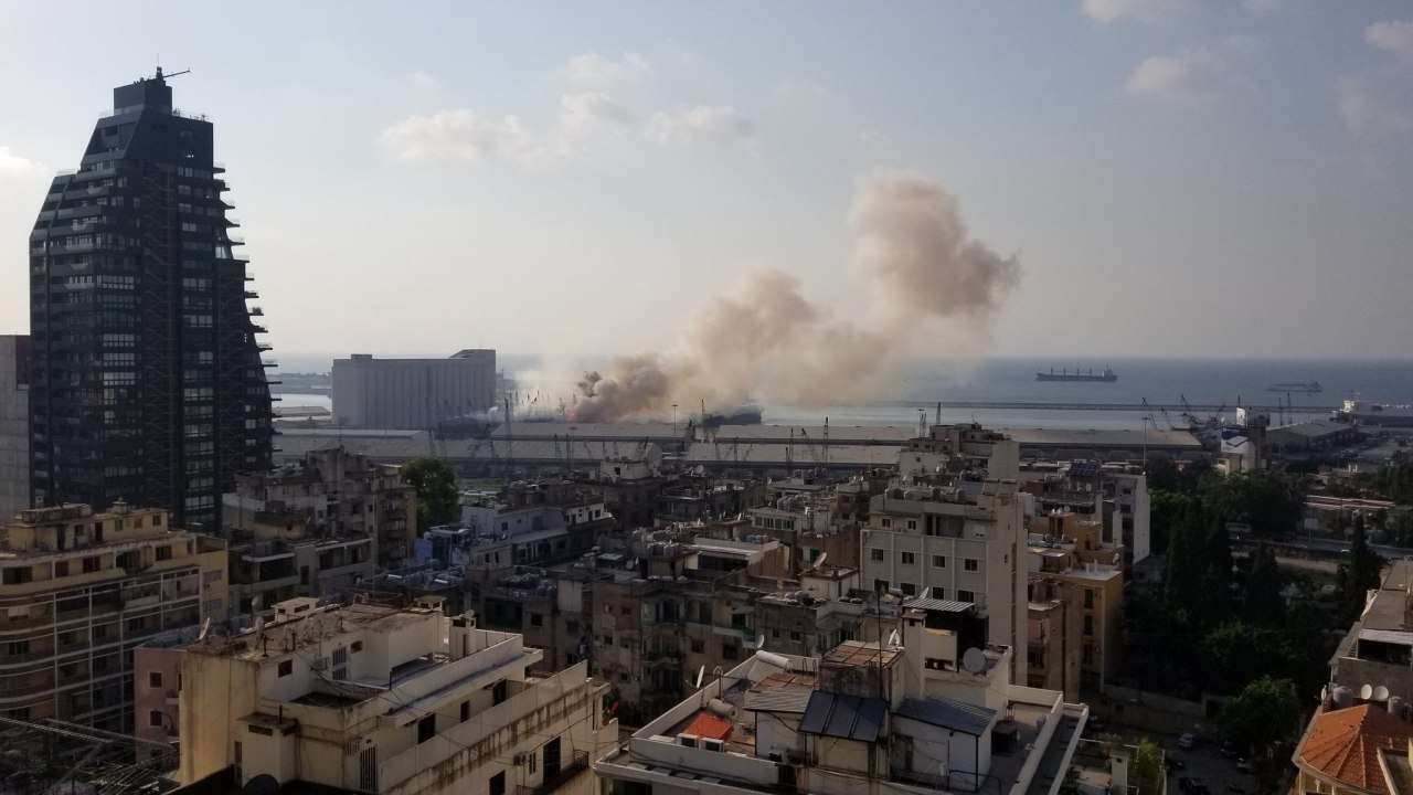 وقوع چندین انفجار شدید در بیروت 02