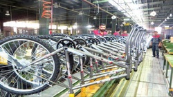 بزرگ‌ترین کارخانه دوچرخه‌سازی غرب آسیا