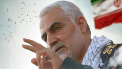 گلایه سردار سلیمانی از افرادی که ظاهر و باطن متفاوتی دارند + فیلم