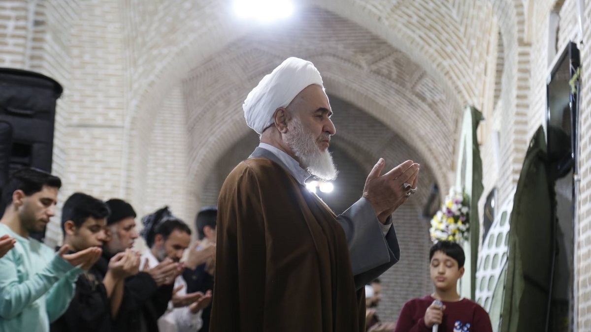مراسم «اعمال ام داوود» در آستان مقدس حضرت عبدالعظیم حسنی (ع)