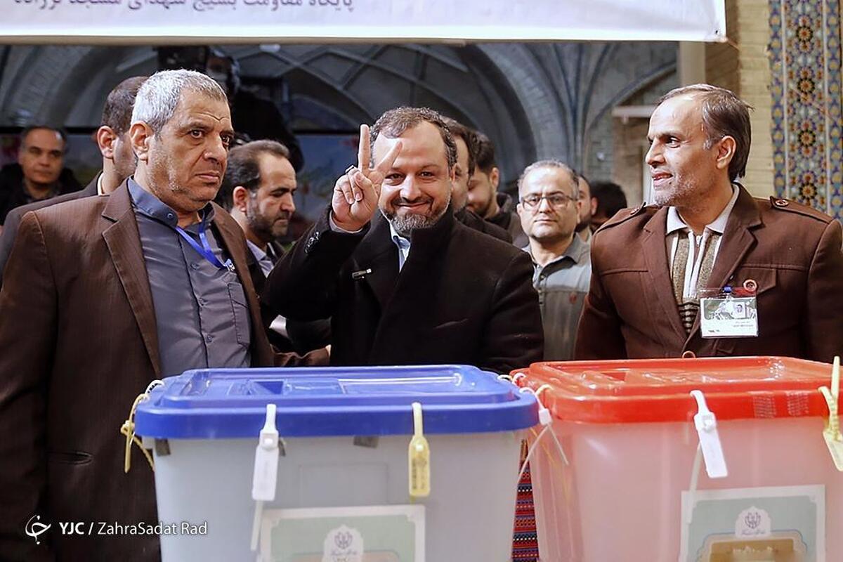 حضور مردم در شعبه‌های اخذ رای - تهران ۲