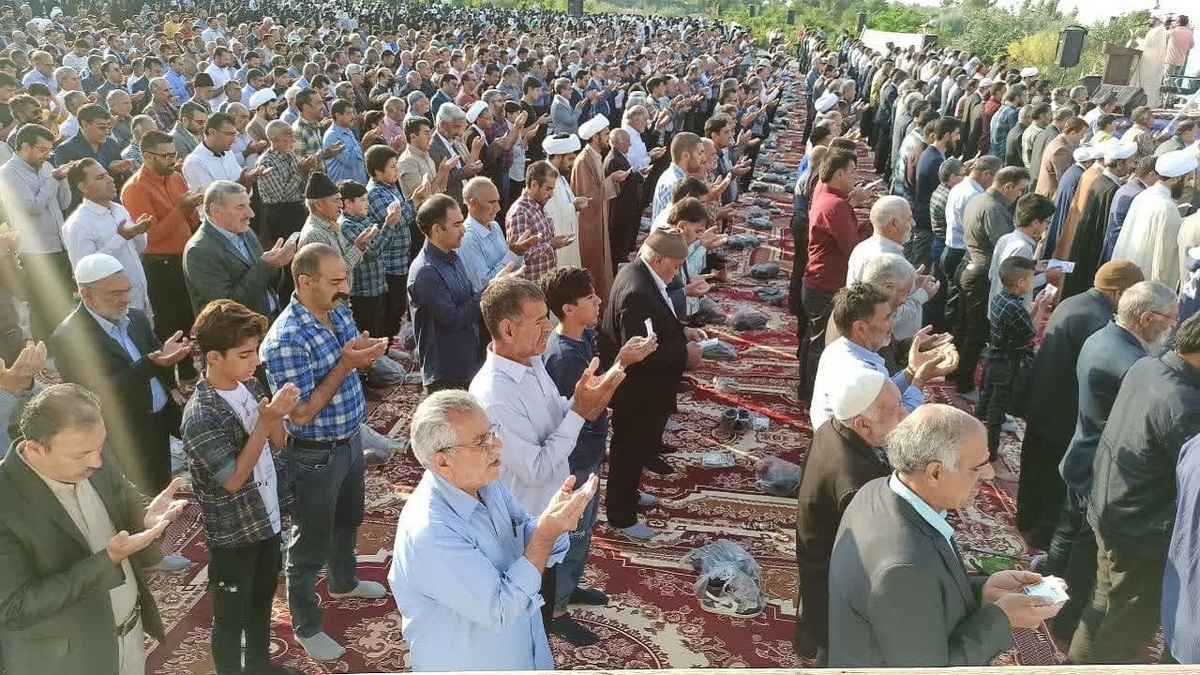 اقامه نماز با شکوه عید سعید فطر در مصلی تهران