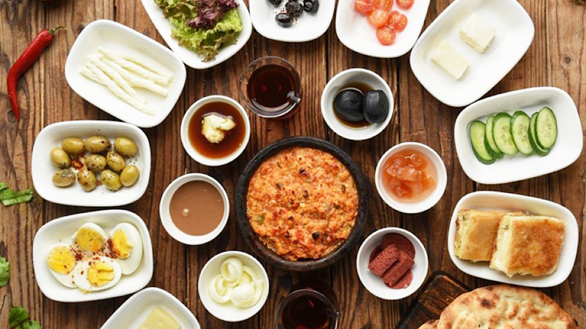 چگونه با تغذیه، اسید معده را کنترل کرد؟ + فیلم