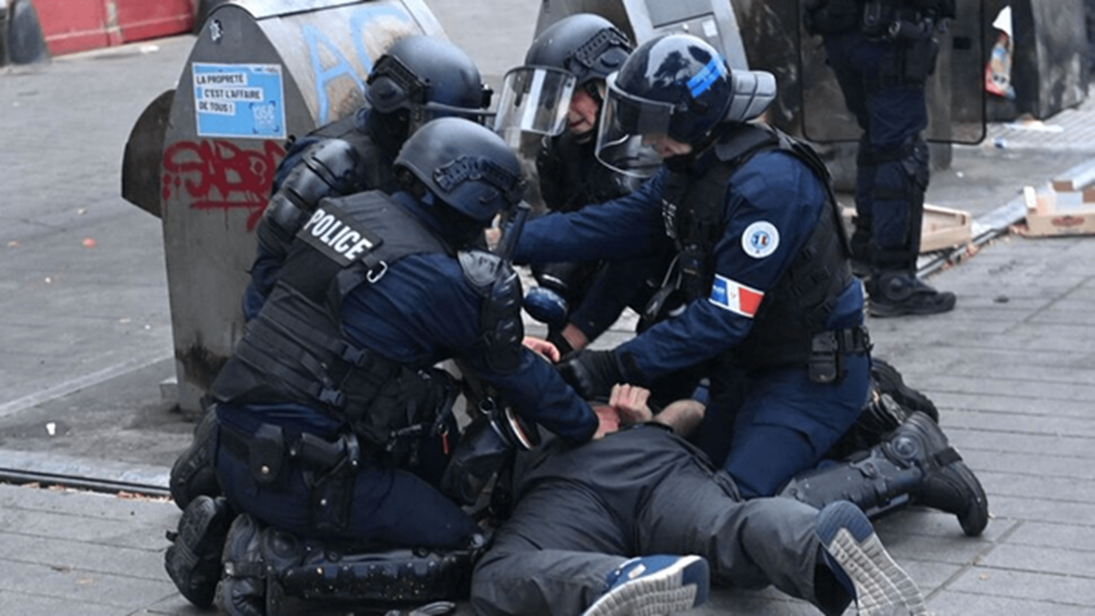 آسیب به حافظان امنیت + فیلم