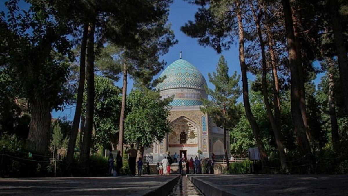 چشمه فیروزه‌ای ایران، گل رامیان + فیلم