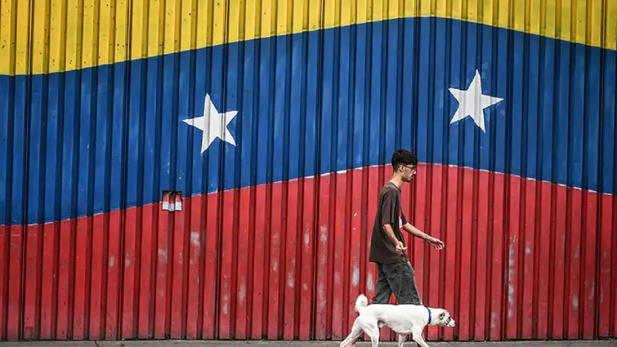 حمله مجدد آمریکا به یک شناور در آب‌های بین المللی + فیلم