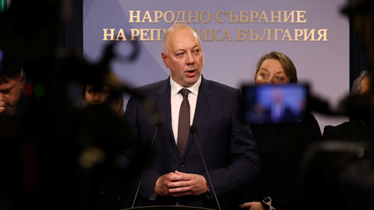 استعفای مسئول کنکور کره جنوبی به‌خاطر سختی سوالات + فیلم