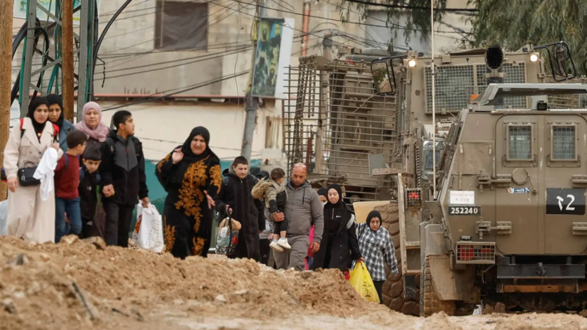 آمريكا،پرداخته_است