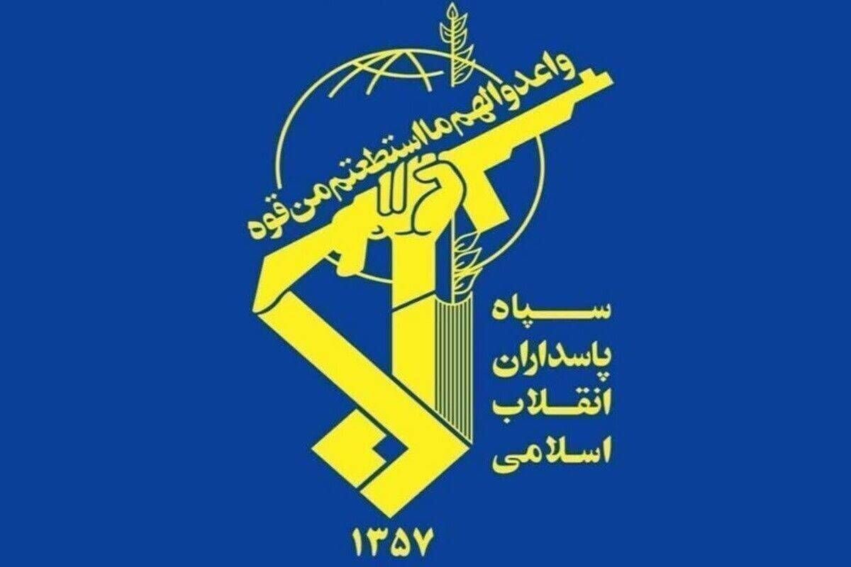 ضربه همزمان سپاه و ارتش به پایگاه‌های آمریکا + فیلم