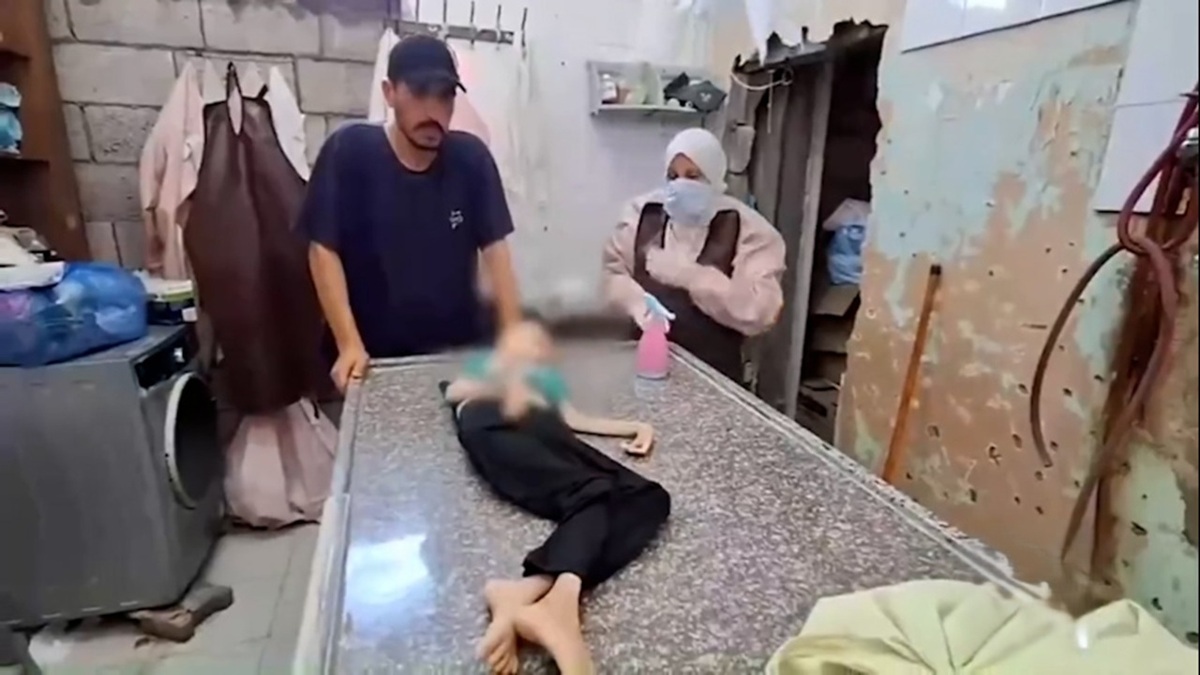 مراسم گشایش نخستین دبیرستان هوشمند پلیس + فیلم